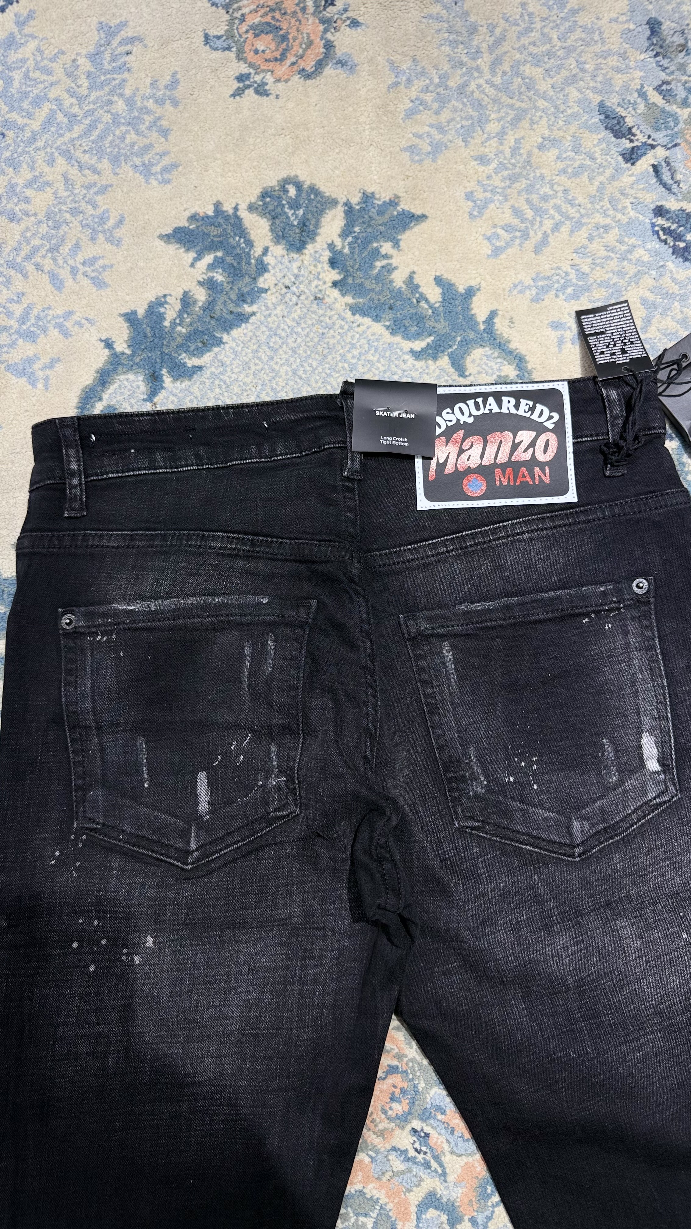 DSQUARED2-Manzo-Slimfit