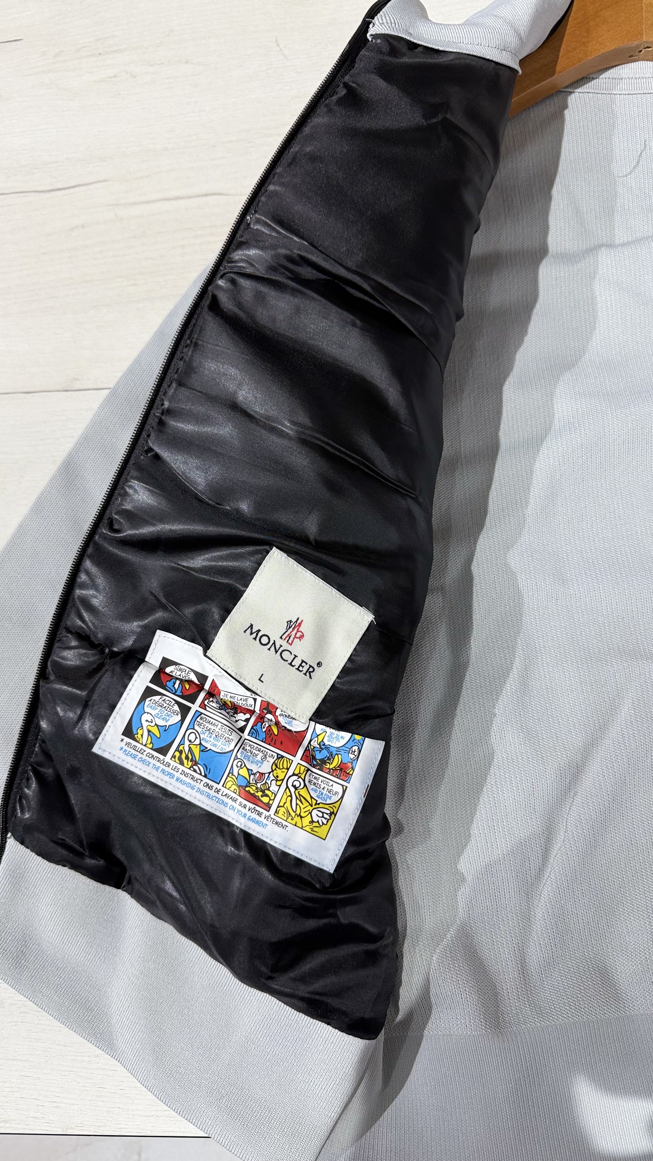 CARGIGAN MONCLER GREY