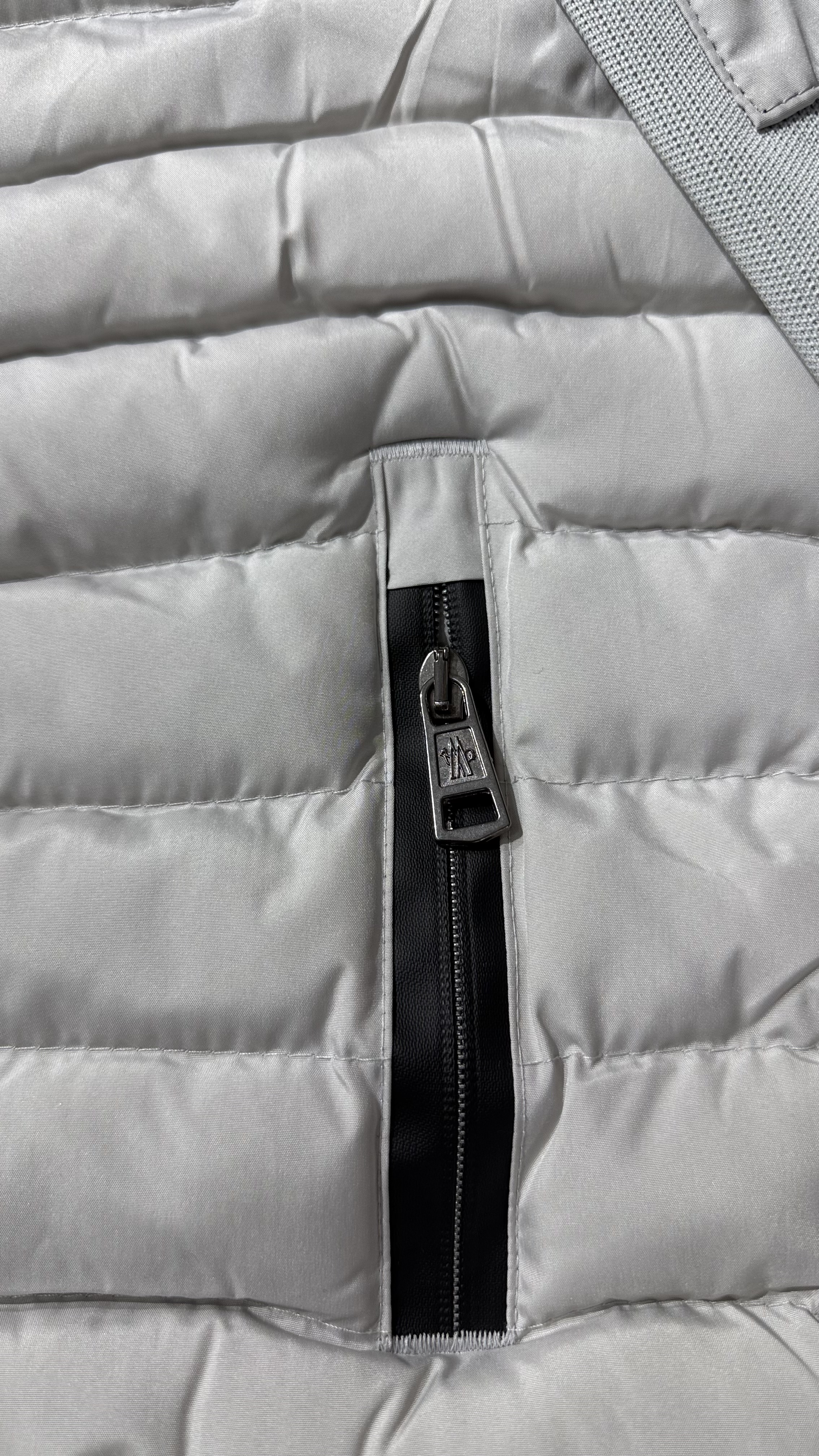 CARGIGAN MONCLER GREY