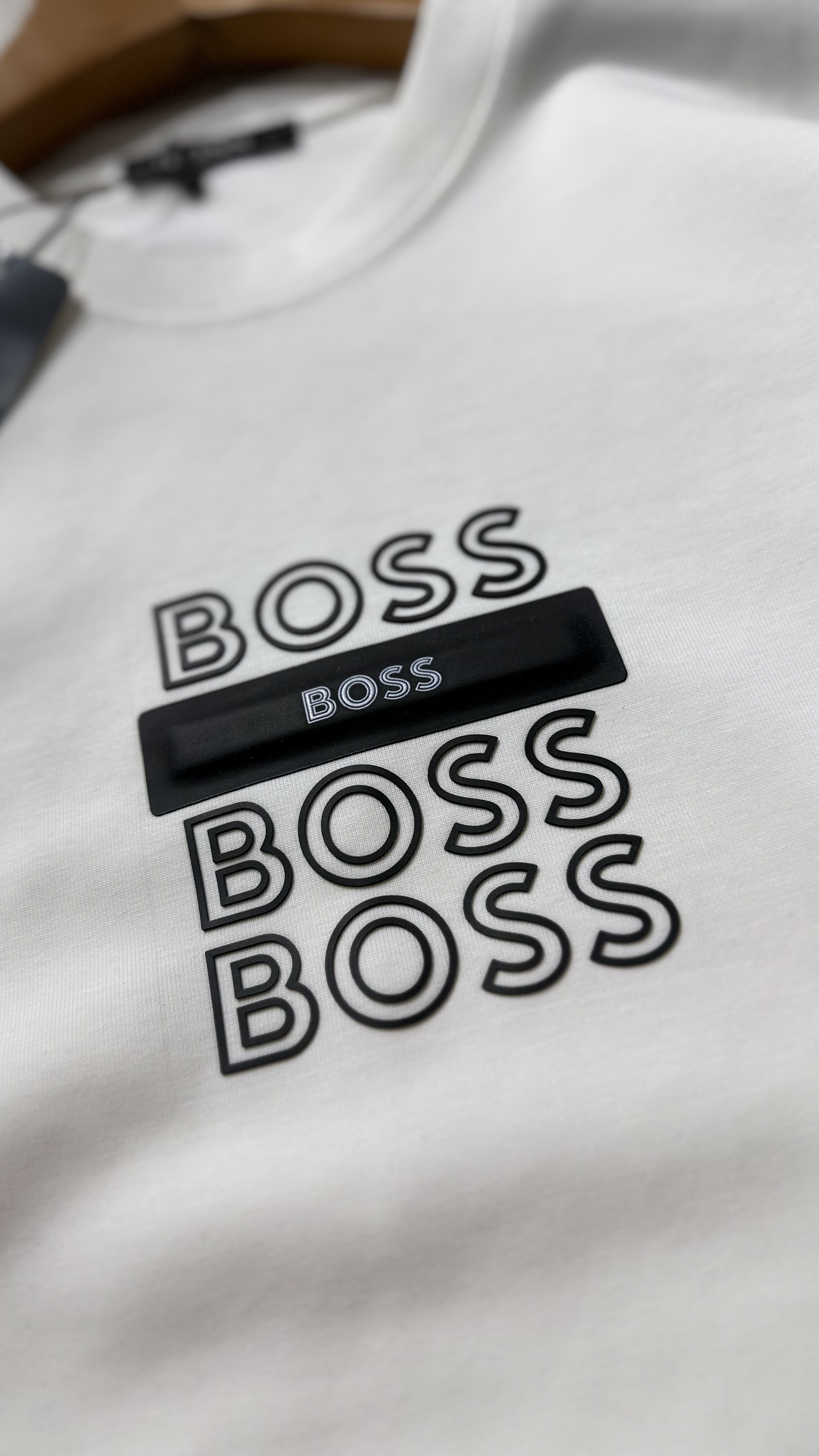 BOSS XHAMPER WHITE