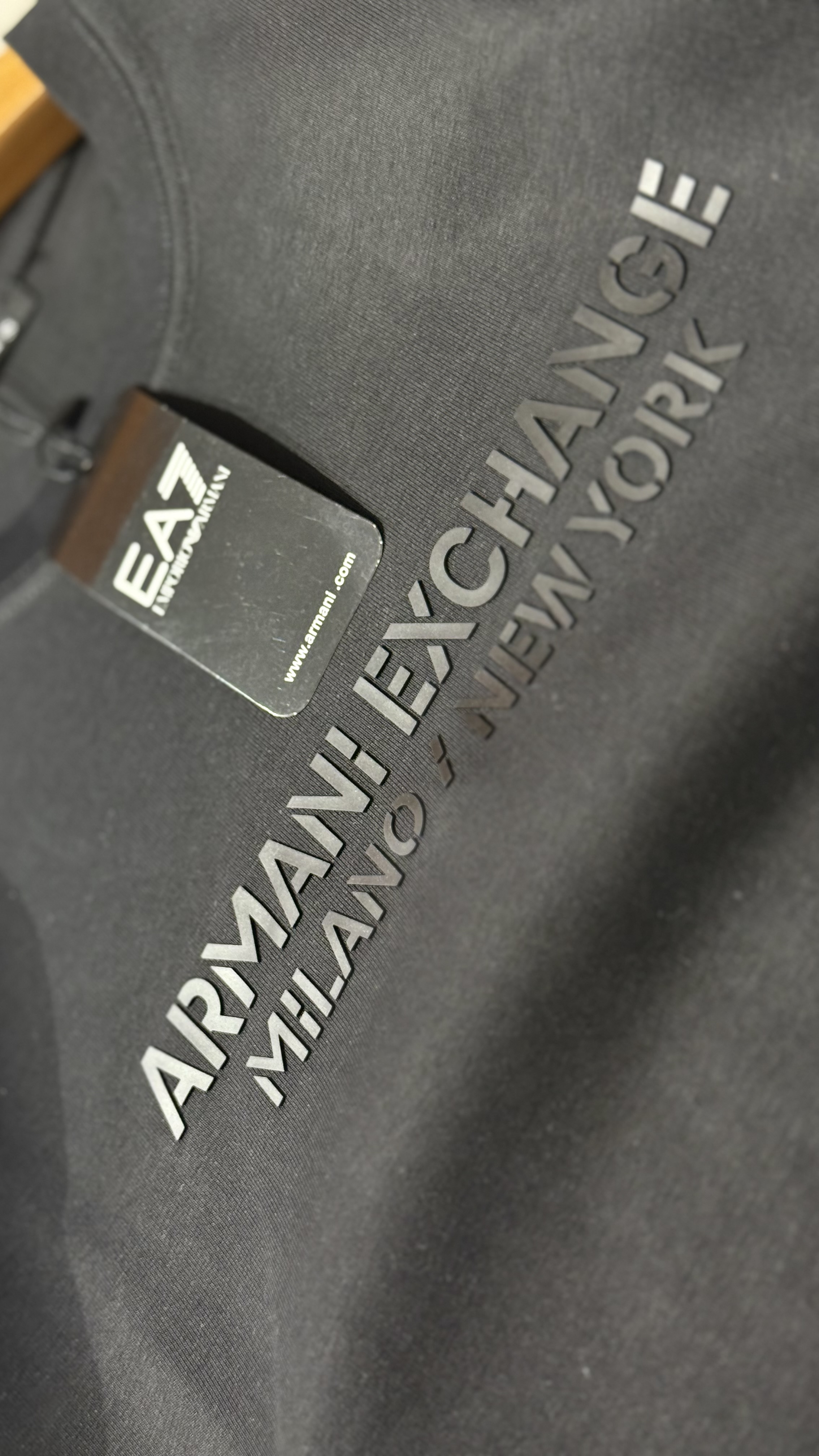 ARMANI EXCHANGE XHAMPER BLACK