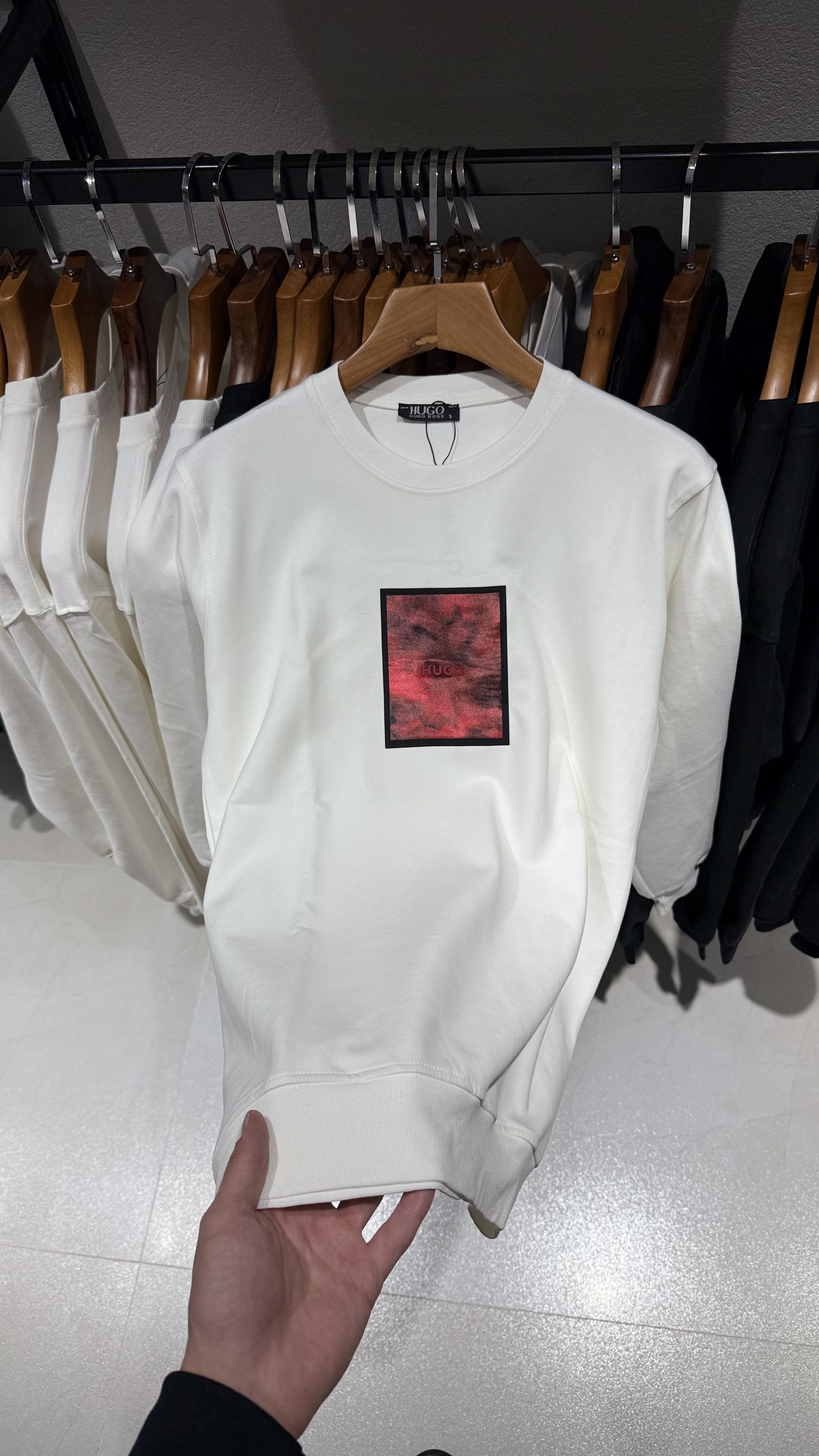 HUGO XHAMPER WHITE