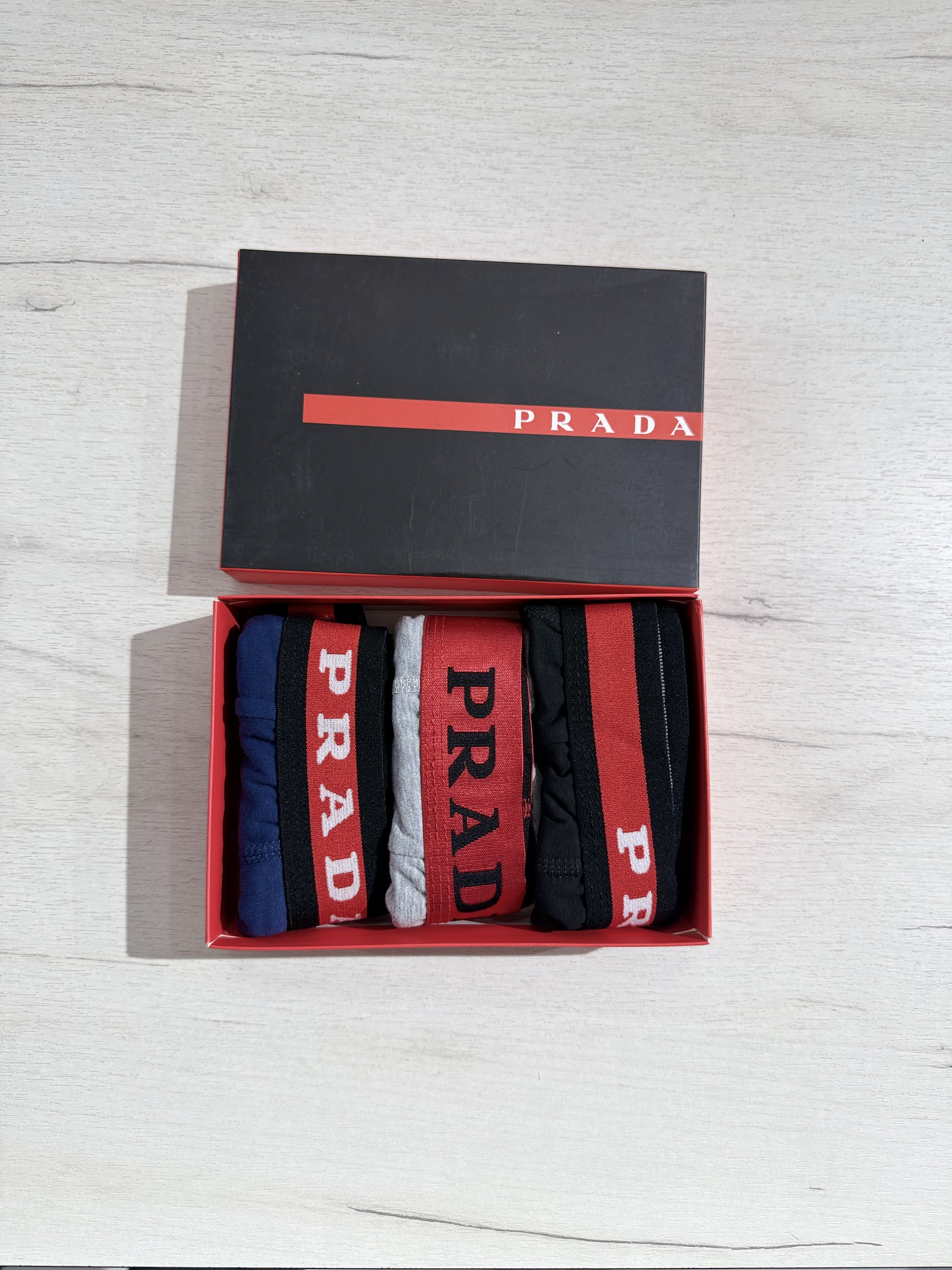 PRADA UNDERWEAR 3PAIR