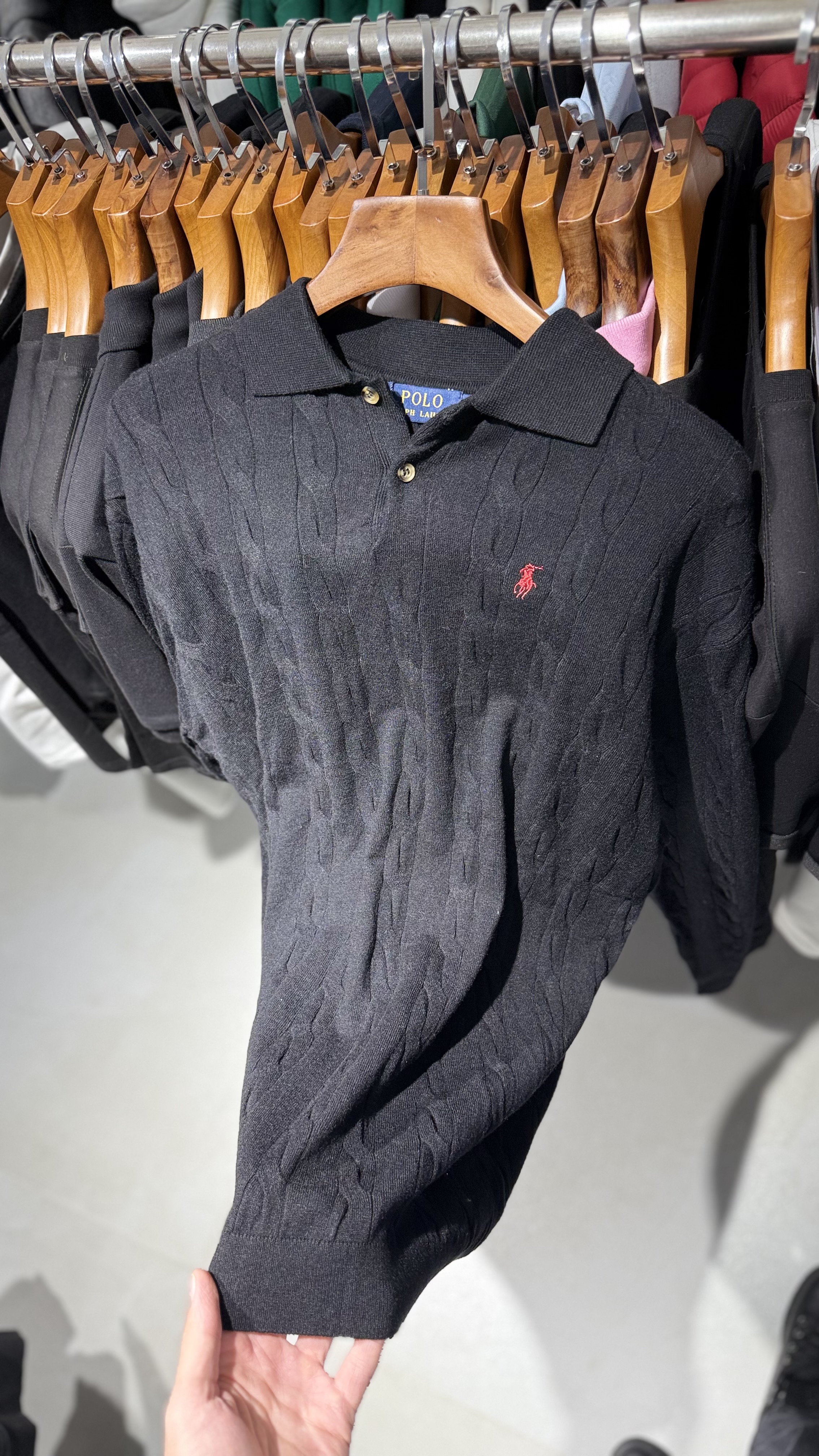 BLUZË POLO BLACK