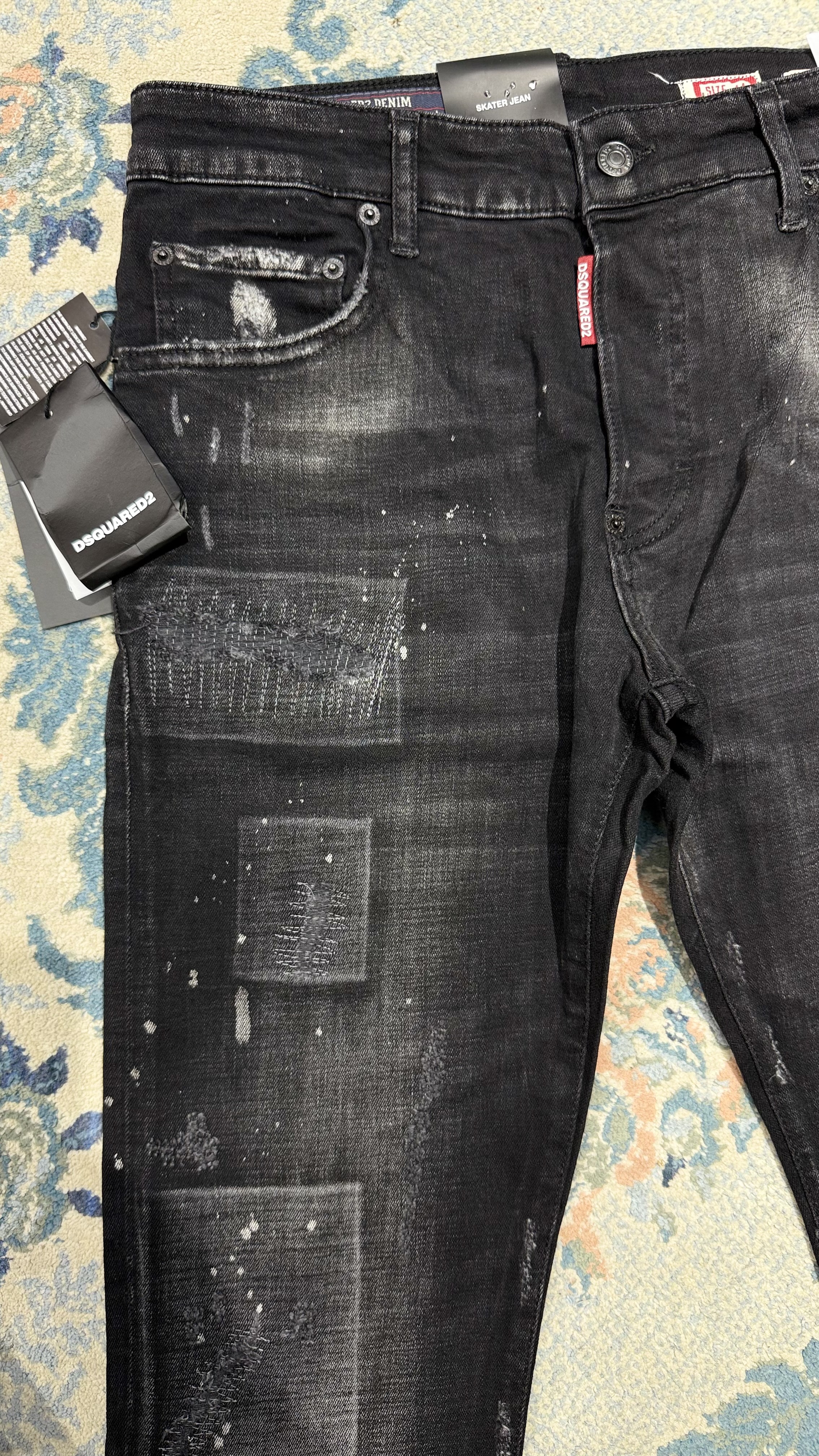 DSQUARED2-Manzo-Slimfit