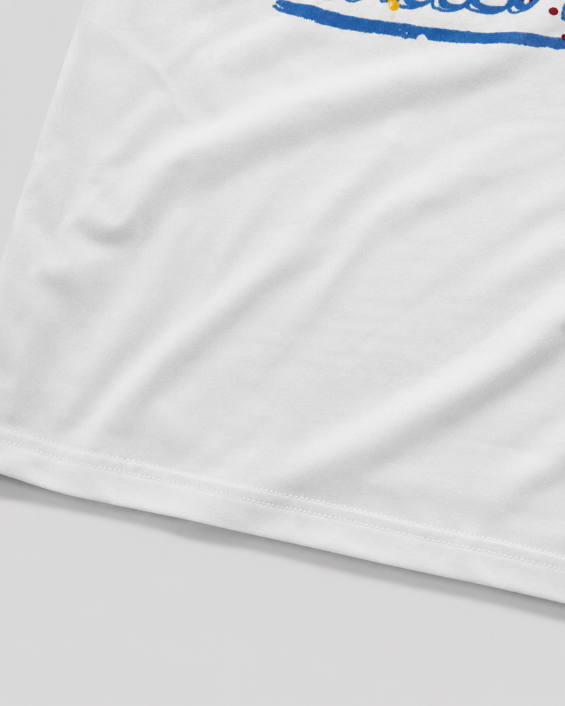 LV Canvas Script white